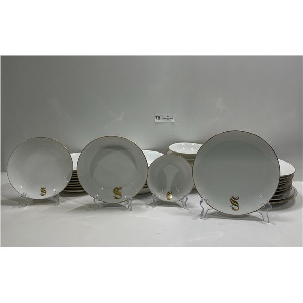 Large Assortment Of White And Gold Various Sizes Of Plates