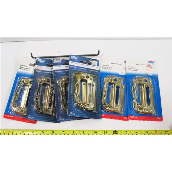 LOT OF MULTIPLE DOOR CHAIN