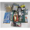 Image 1 : LOT OF MULTIPLE ASSORTED HARDWARE ITEMS
