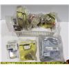 Image 1 : LOT OF MULTIPLE ASSORTED HARDWARE ITEMS