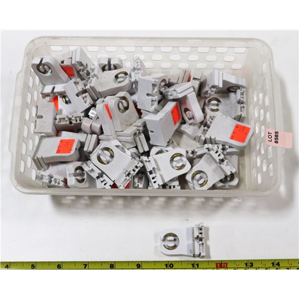 BOX OF SEVERAL FLUORESCENT LAMP HOLDER