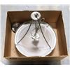 Image 1 : CHANDELIER