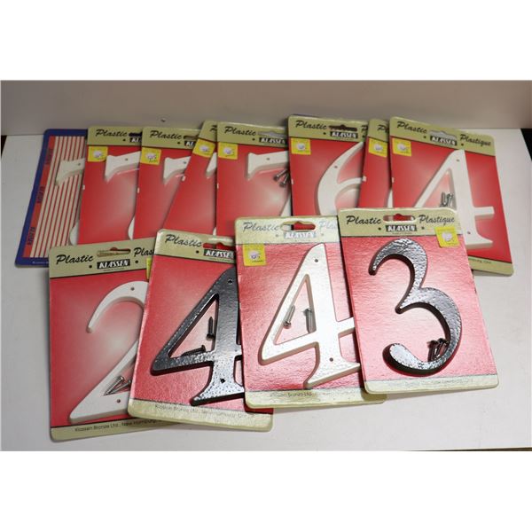 LOT OF MULTIPLE PLASTIC ASSORTED NUMBERS