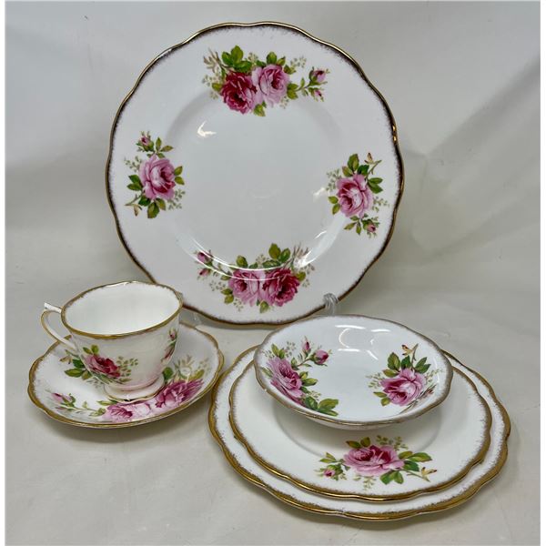 Royal Albert  American Beauty 1place setting