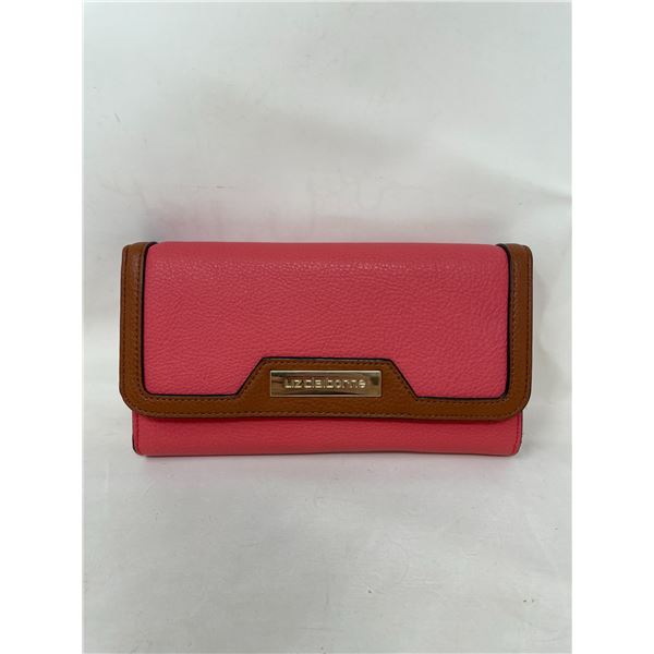 New Liz Claibourne Coral Wallet