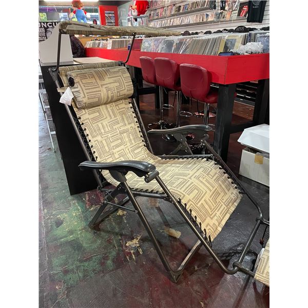 Lawn Chair Recliner, with Sunshade and Speakers