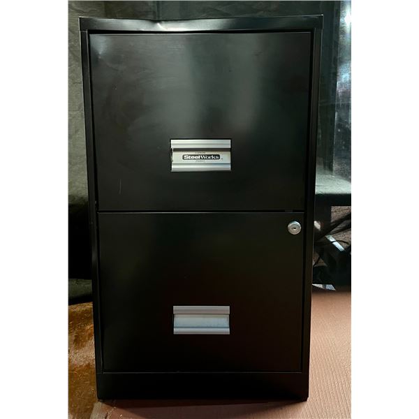Filling Cabinet (dent & no key)