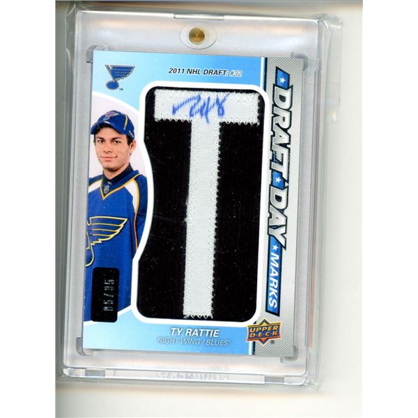 2014-15 SP Game Used Draft Day Marks Ty Rattie "T" 5/35