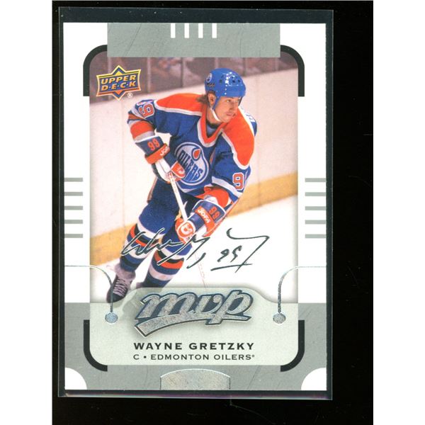 2015-16 Upper Deck MVP Silver Script #167 Wayne Gretzky facsimile Autograph