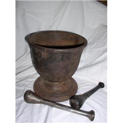 CAST IRON MORTAR & PESTLE