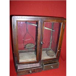 SCALE IN WOOD CASE 2 DRAWER W/MARBLE