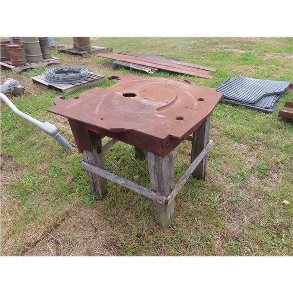 Steel Top Welding Table with Wood Legs 30'' x 31'' x 32''