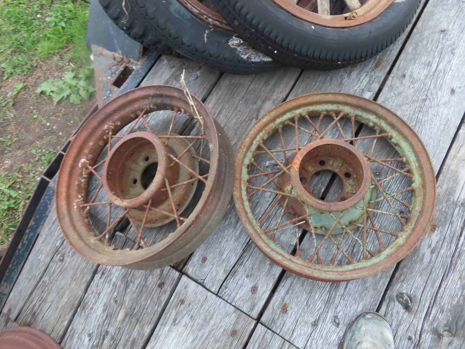 2 Antique Auto Spoked Rims - McSherry Auction Service Ltd.