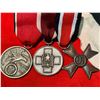 Image 2 : RARE WW2 GERMAN NAZI BAR OF MEDALS