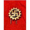 Image 1 : WW2 GERMAN DAF MEMBERSHIP BADGE PIN