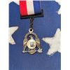 Image 2 : RARE CIVIL WAR CONFEDERATE ARMY OF THE TENNESSEE MEDAL WITH RIBBON