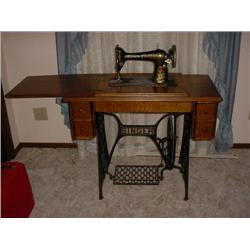 SINGER TRENDLE MACHINE