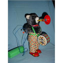 TOY BEAR W/DRUM (BATTERY) 11"T
