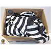 Image 1 : BOX OF 18 REFEREE JERSEYS VARIOUS SIZES