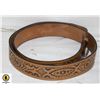 Image 1 : VINTAGE HAND TOOLED LEATHER BELT- SIZE 42