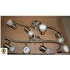 Image 1 : 2 SHOWHOME DISPLAY TRACK LIGHTS WITH BULBS