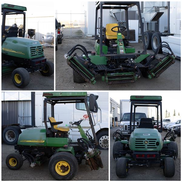 FEATURED JOHN DEERE MOWER 3215B