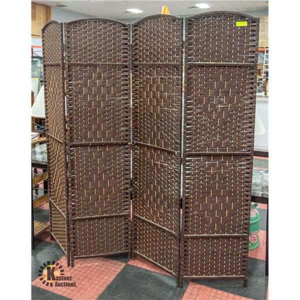 4 PANEL WICKER PARTITION 72" X 70"