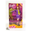 Image 1 : NEW SEALED MATTEL DAPHNE AND SCOOBY DOO BARBIE