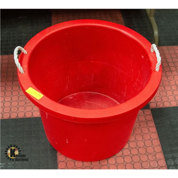 GRACIOUS LIVING RED UTILITY BUCKET - 67 L