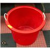 Image 1 : GRACIOUS LIVING RED UTILITY BUCKET - 67 L