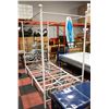 Image 1 : NEWYLY ASSEMBLED CANOPY METAL SINGLE BED FRAME
