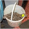 Image 1 : 20 FOOT 7/16 INCH CHAIN WITH 2 HOOKS