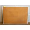 Image 1 : CORK BOARD 36" X 48"