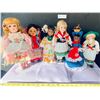 Image 1 : Collection of Ethnic Women of the World Vintage Porcelain and Costume Dolls