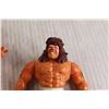 Image 4 : Vintage Hulk Hogan and Ultimate Warrior Wrestling Figures - Both Move