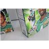 Image 4 : Limited Edition Saskatchewan Roughriders Fantuz Flakes and Darian Darios - Sealed
