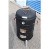 Image 1 : ** MECO Smoker on Stand - Untested