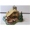 Image 2 : Partylite Wood Cabin Scene Ceramic