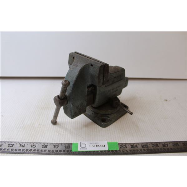 Wilton Articulated Bench Vise