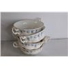 Image 3 : 55-Pieces of Royal Albert "Memory Lane" Dish Set