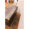 Image 7 : *Vintage Trunk with Inner Tray - 21" x 39" x 22" Tall