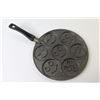 Image 4 : Nordic Ware - Patterned Emoji Pancake Skillet