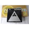 Image 2 : (3) Vintage Board Games - Whosit, Clue, Tri-Ominos