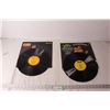 Image 1 : (2) Elvis Vinyl Records