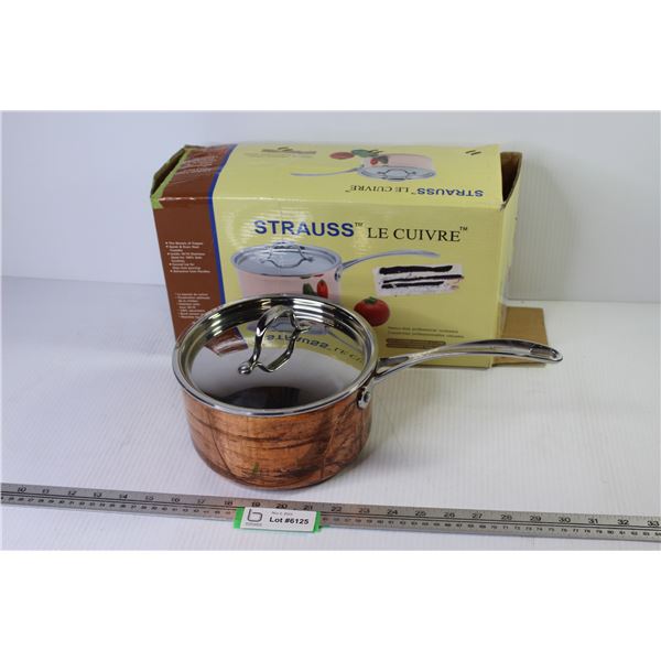 Straus Copper Pot w/Lid (@(in box)