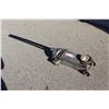 Image 4 : **2 1/2 Ton Hydraulic Floor Jack