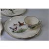 Image 3 : 60's Georgian China - 22 kt. Gold Trim -  Snack Set w/ Game Fowl
