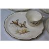 Image 5 : 60's Georgian China - 22 kt. Gold Trim -  Snack Set w/ Game Fowl