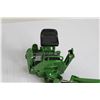 Image 4 : John Deere Die Cast Round Baler and Backhoe Attachment - 1/32 Scale