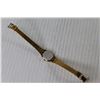 Image 4 : Vintage Ladies Wittnauer Quartz Watch Runs